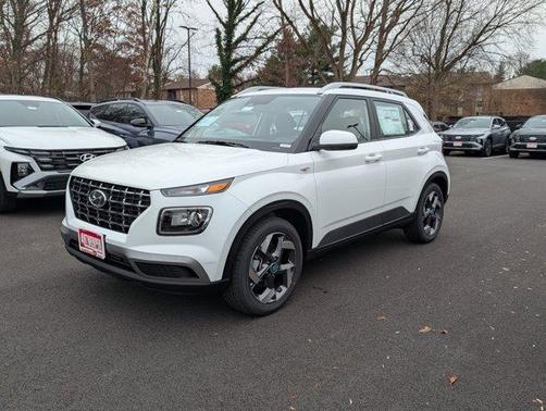 2026 Hyundai VENUE SEL