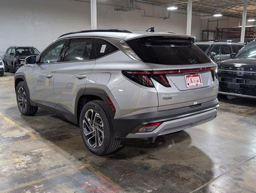 2025 Hyundai TUCSON Hybrid Limited