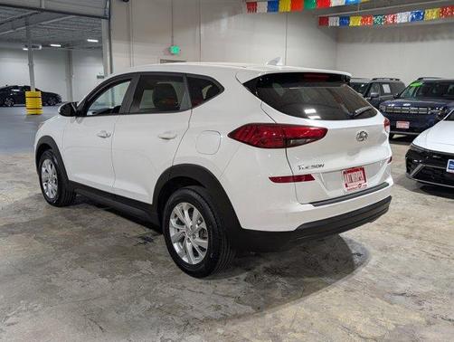 Cream White 2020 Hyundai TUCSON SE