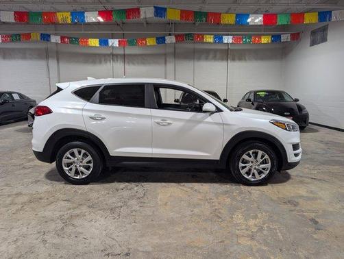 Cream White 2020 Hyundai TUCSON SE