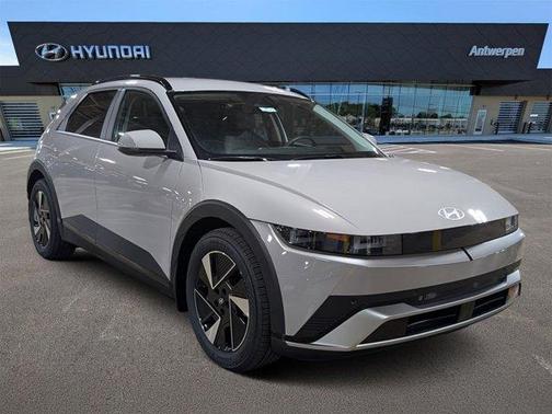 2025 Hyundai IONIQ 5 SEL