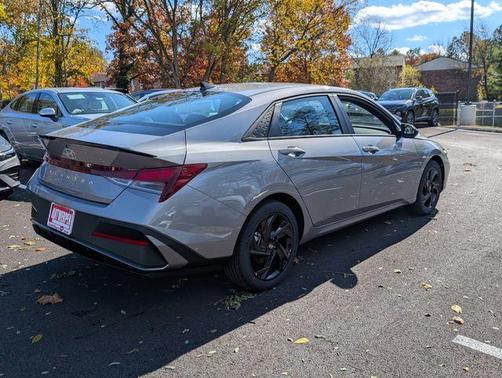 2026 Hyundai ELANTRA SEL