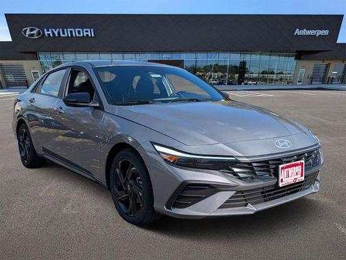 2026 Hyundai ELANTRA SEL