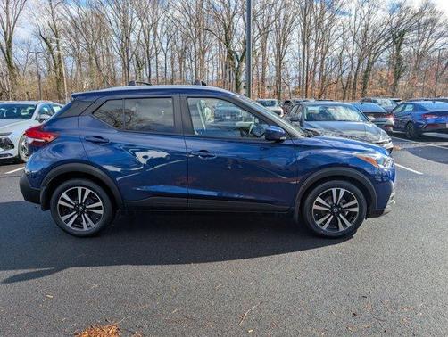2019 Nissan Kicks SV