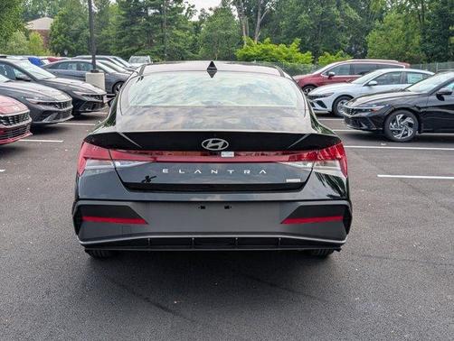 2025 Hyundai ELANTRA HEV Blue