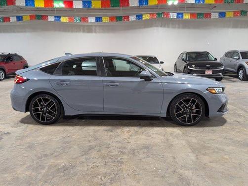 2022 Honda Civic Sport Touring