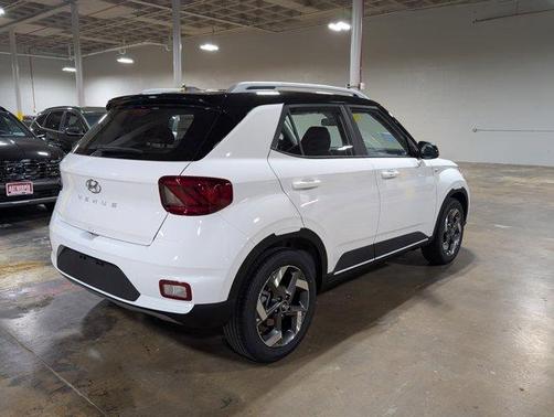 2025 Hyundai VENUE Limited