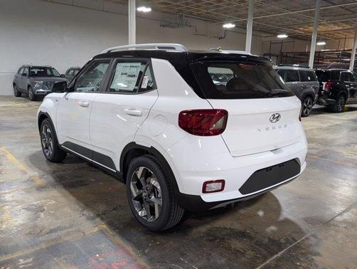 2025 Hyundai VENUE Limited