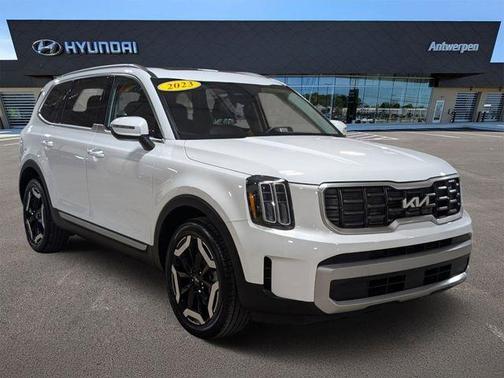 2023 Kia Telluride S