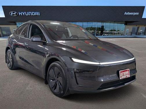 Stealth Gray 2026 Tesla Model Y PREMIUM