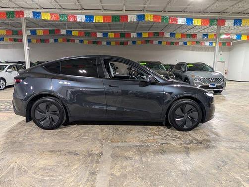 Stealth Gray 2026 Tesla Model Y PREMIUM