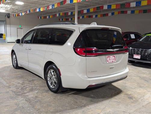 2021 Chrysler Pacifica Touring