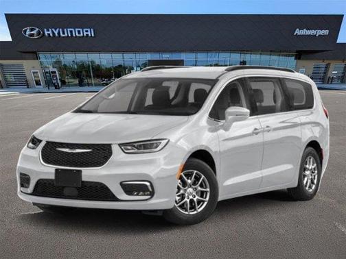 2021 Chrysler Pacifica Touring