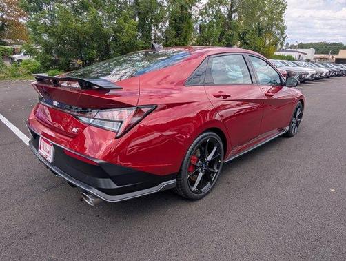 2025 Hyundai ELANTRA N Base