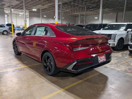 2026 Hyundai ELANTRA SEL