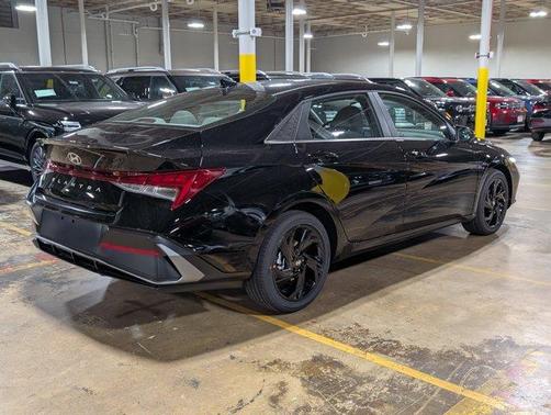2026 Hyundai ELANTRA SEL