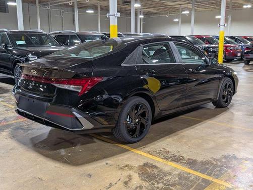 2026 Hyundai ELANTRA SEL