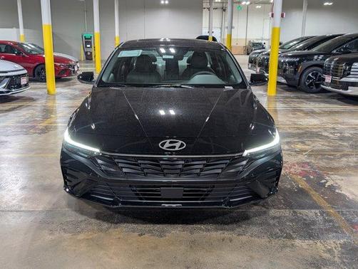 2026 Hyundai ELANTRA SEL