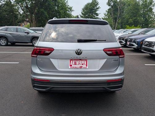 2024 Volkswagen Tiguan 2.0T SE