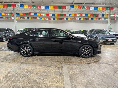 Onyx Black 2024 Hyundai SONATA SEL