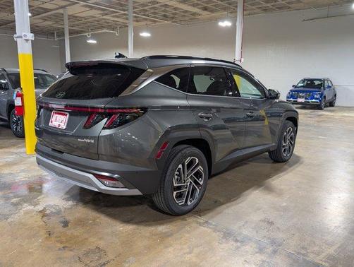 2025 Hyundai TUCSON Hybrid Limited