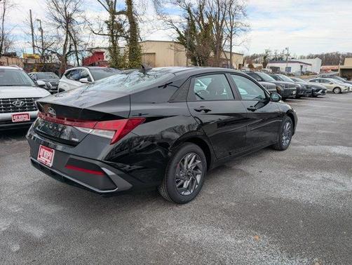 2026 Hyundai ELANTRA HEV Blue