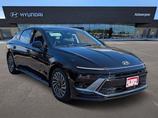 2026 Hyundai SONATA Hybrid SEL