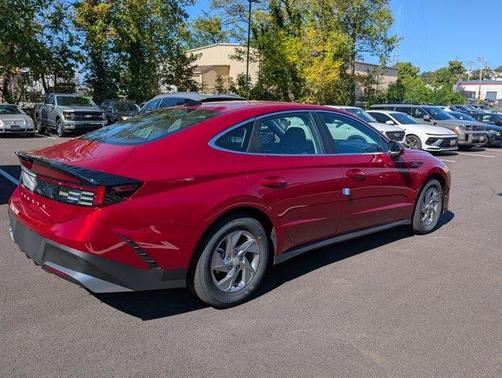 2026 Hyundai SONATA SE