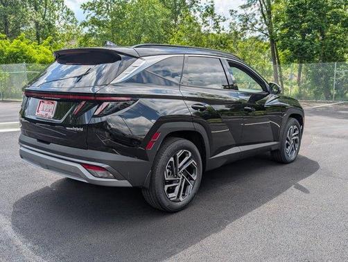 2025 Hyundai TUCSON Hybrid Limited