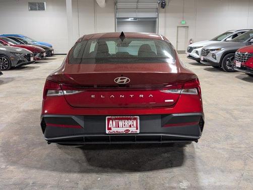 2024 Hyundai ELANTRA HEV Blue