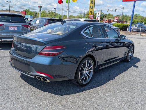 2022 Genesis G70 2.0T