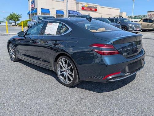 2022 Genesis G70 2.0T