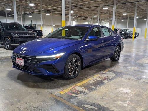 2025 Hyundai ELANTRA SEL Convenience