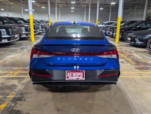 2026 Hyundai ELANTRA SEL