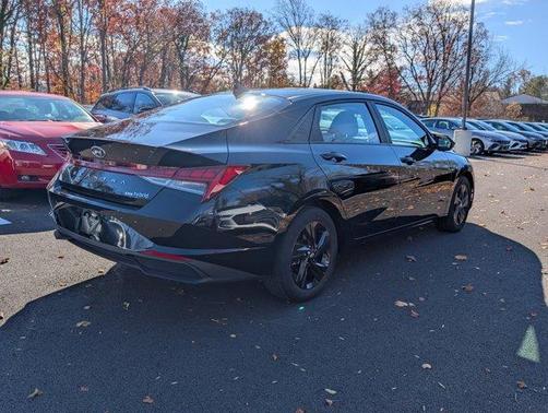 2023 Hyundai ELANTRA HEV Blue