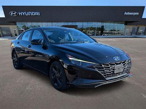 2023 Hyundai ELANTRA HEV Blue