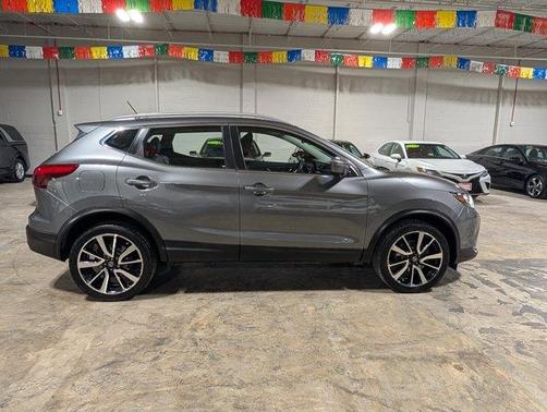 2017 Nissan Rogue Sport SL