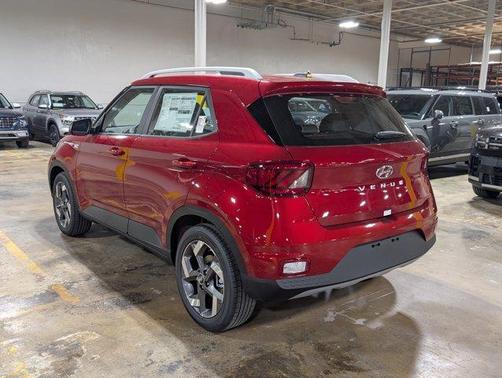 2025 Hyundai VENUE Limited