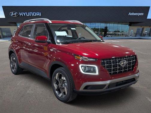 2025 Hyundai VENUE Limited