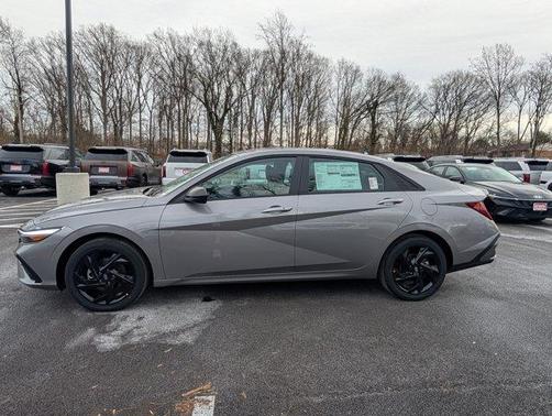 2026 Hyundai ELANTRA HEV SEL Sport