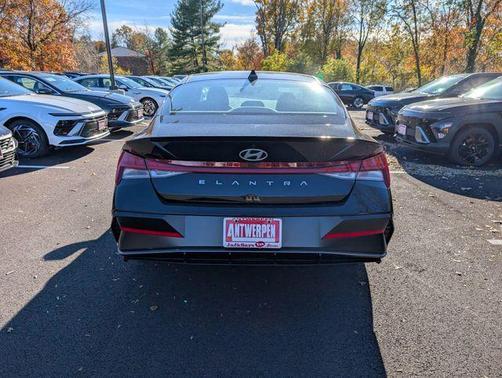 2026 Hyundai ELANTRA SEL