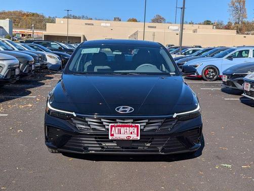 2026 Hyundai ELANTRA SEL