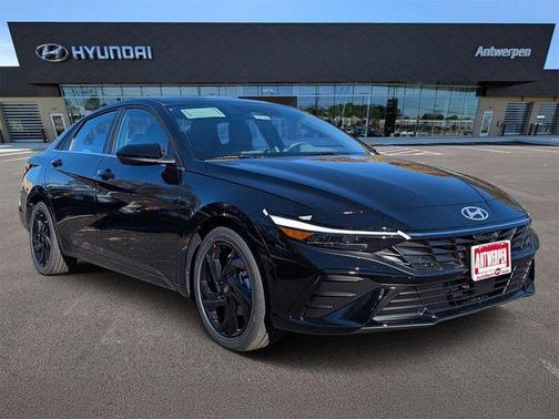 2026 Hyundai ELANTRA SEL