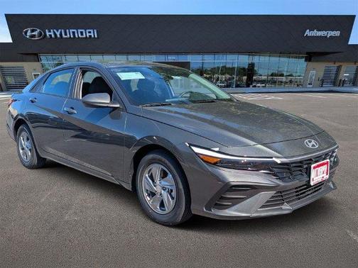 Amazon Gray 2026 Hyundai ELANTRA SE
