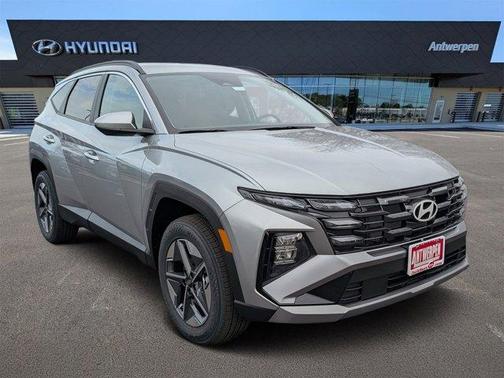 Shimmering Silver 2026 Hyundai TUCSON SEL