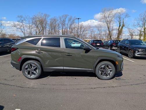 Green 2026 Hyundai TUCSON SEL