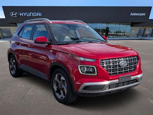 2022 Hyundai VENUE Limited