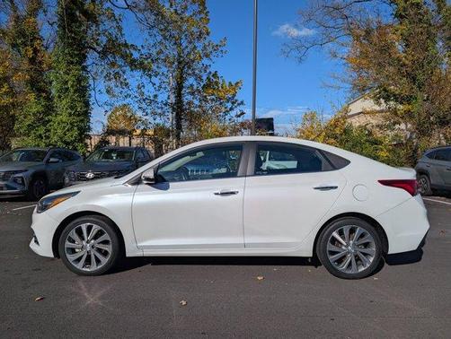 2022 Hyundai Accent Limited