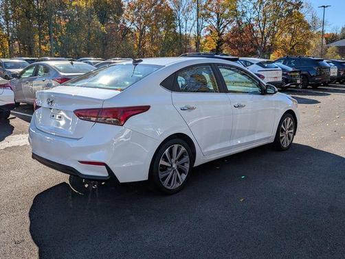 2022 Hyundai Accent Limited