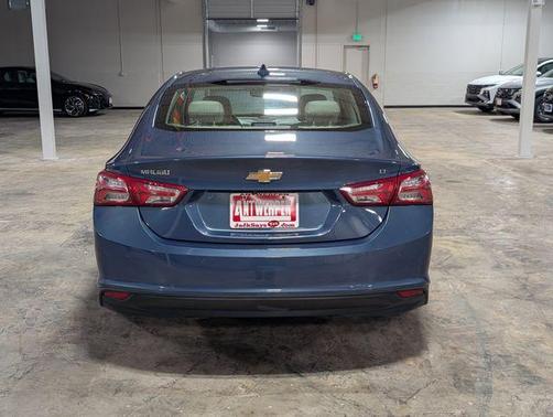 2024 Chevrolet Malibu 2LT